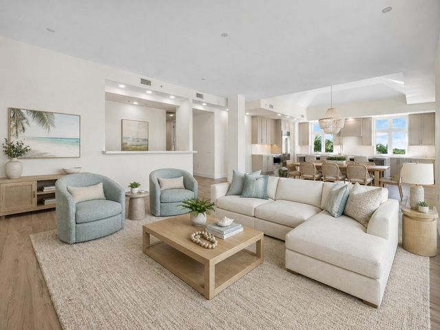182 Lake Drive 5202, Palm Beach Shores, FL 33404