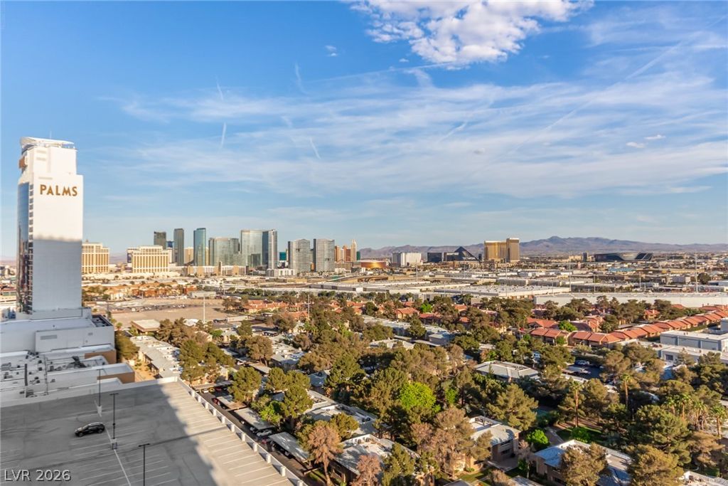 Image 18 of property listing at 4381 West Flamingo Road 18320, Las Vegas, NV 89103