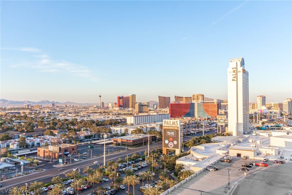 Image 23 of property listing at 4381 West Flamingo Road 18320, Las Vegas, NV 89103