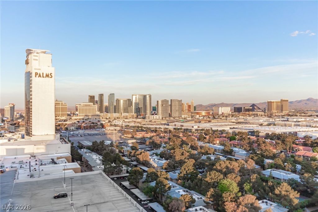 Image 24 of property listing at 4381 West Flamingo Road 18320, Las Vegas, NV 89103