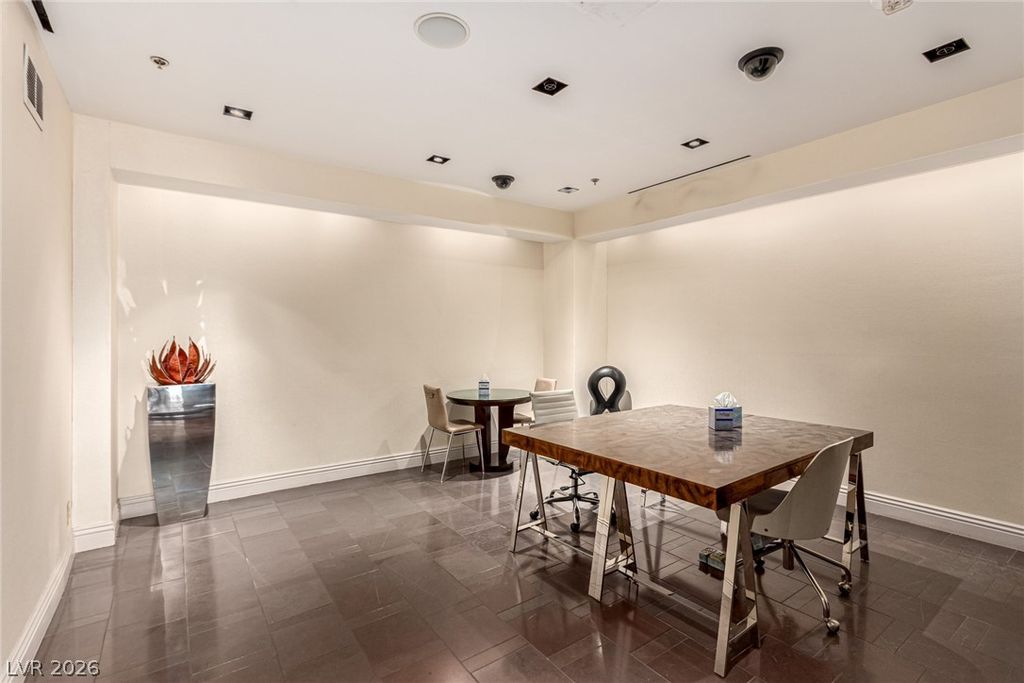 Image 30 of property listing at 4381 West Flamingo Road 18320, Las Vegas, NV 89103