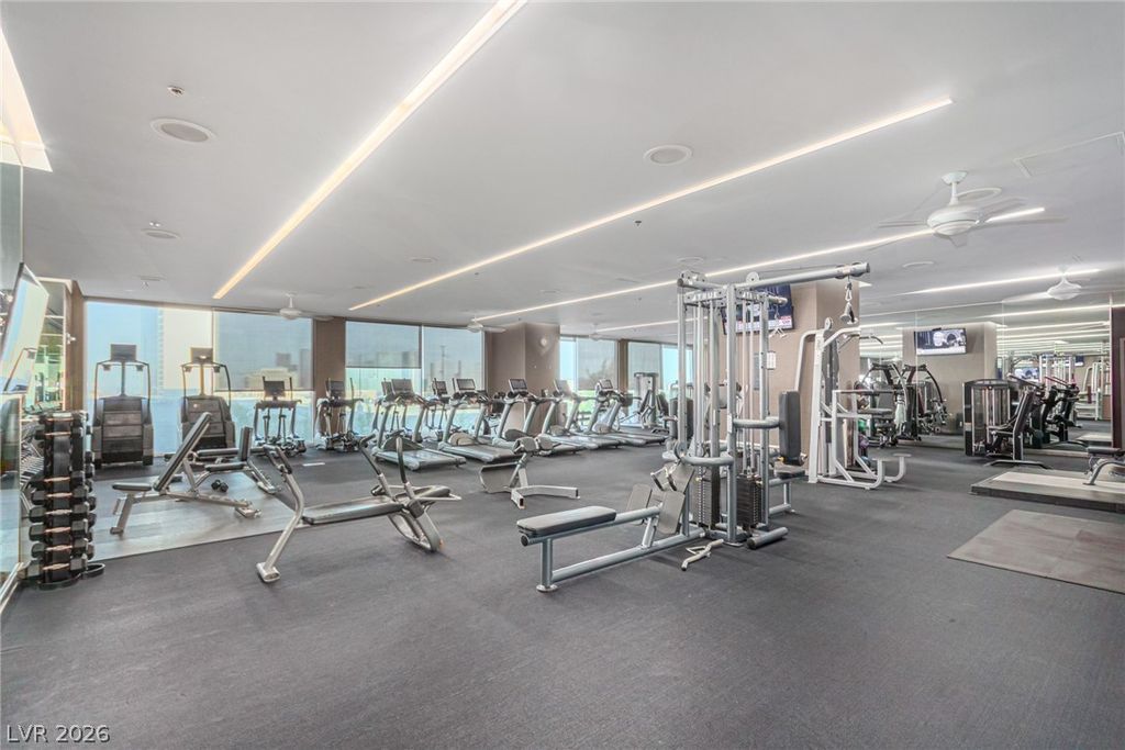 Image 32 of property listing at 4381 West Flamingo Road 18320, Las Vegas, NV 89103