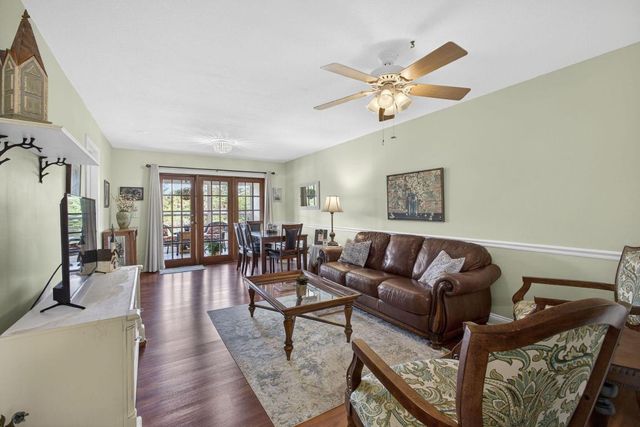 135 Lake Anne Drive, West Palm Beach, FL 33411