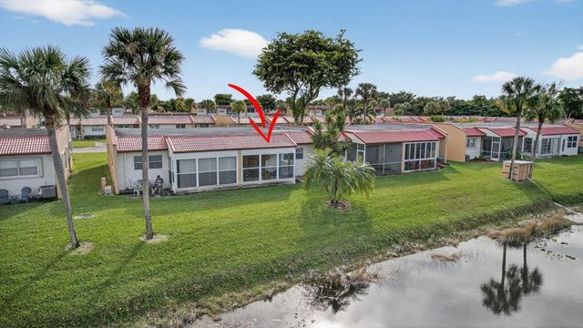 135 Lake Anne Drive, West Palm Beach, FL 33411