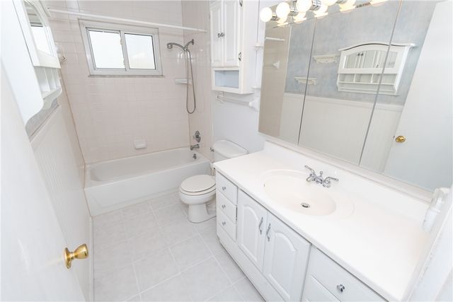 1382 Rawlings Drive, Fairborn, OH 45324