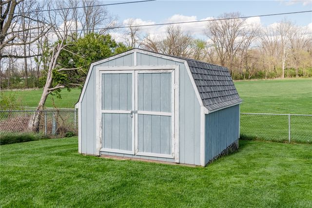 1382 Rawlings Drive, Fairborn, OH 45324