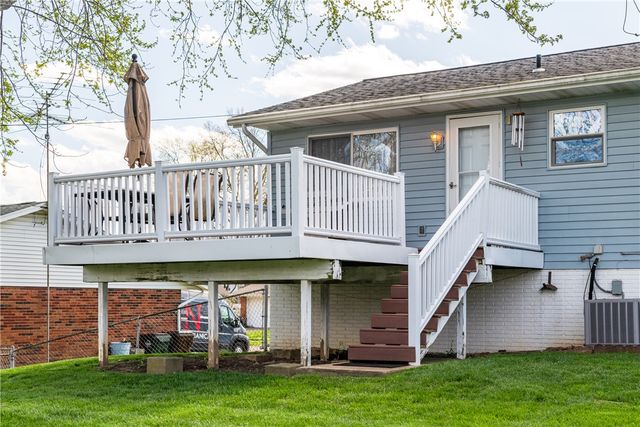 1382 Rawlings Drive, Fairborn, OH 45324