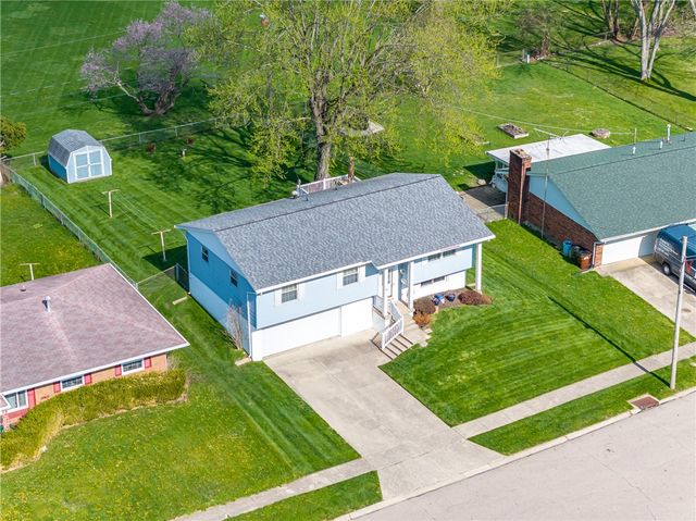 1382 Rawlings Drive, Fairborn, OH 45324