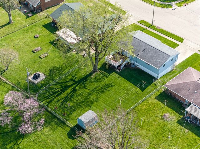 1382 Rawlings Drive, Fairborn, OH 45324