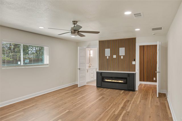 1418 Royal Drive, Kaufman, TX 75142