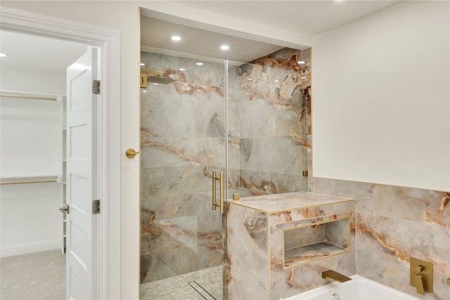 1418 Royal Drive, Kaufman, TX 75142