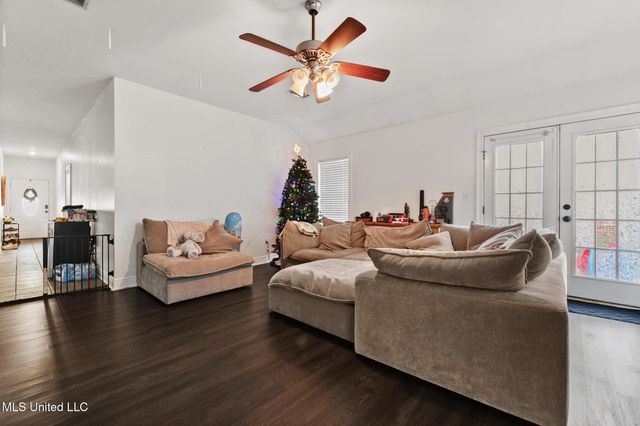 2444 Cotton Drive, Gulfport, MS 39507