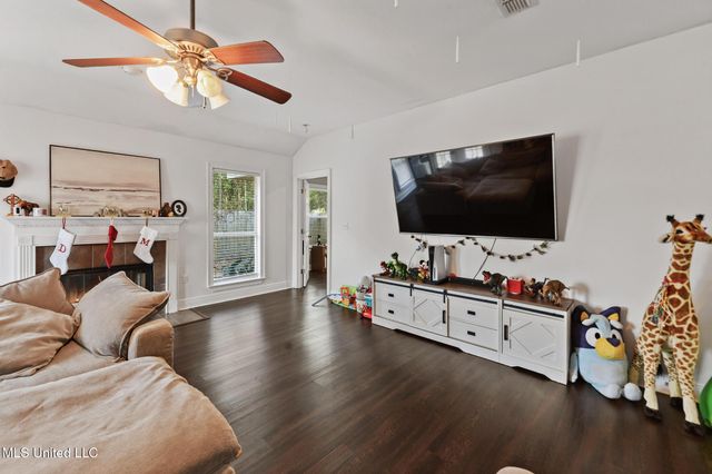 2444 Cotton Drive, Gulfport, MS 39507