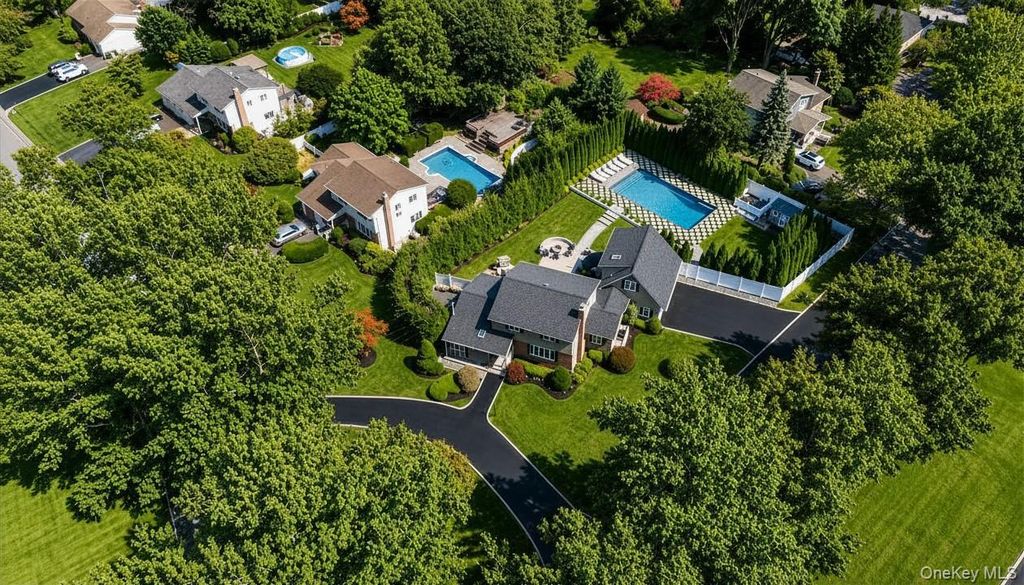 164 Cedrus Avenue, East Northport, NY 11731 — photo 4