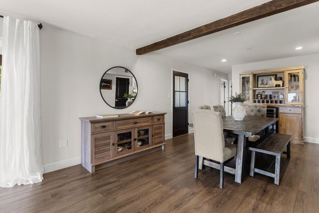 3755 Ayres Holmes Ln, Auburn, CA 95602