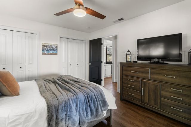 3755 Ayres Holmes Ln, Auburn, CA 95602
