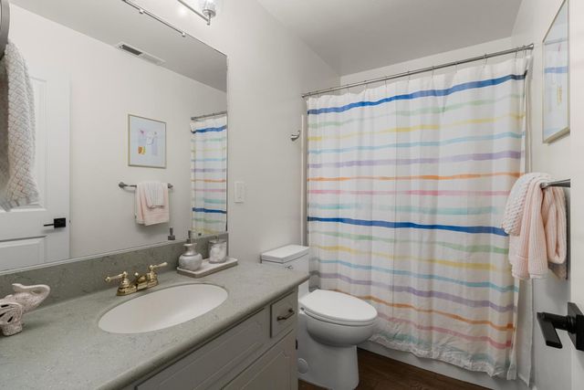 3755 Ayres Holmes Ln, Auburn, CA 95602