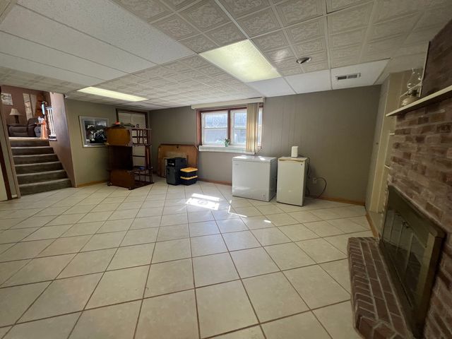 3004 S Lynn Court, Mount Prospect, IL 60056
