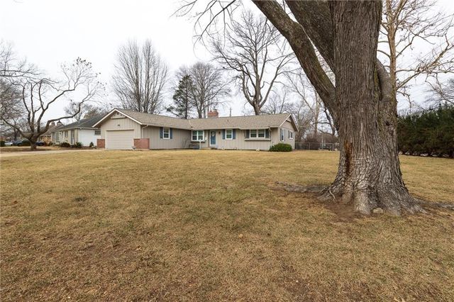 14 W 109 Street, Kansas City, MO 64114