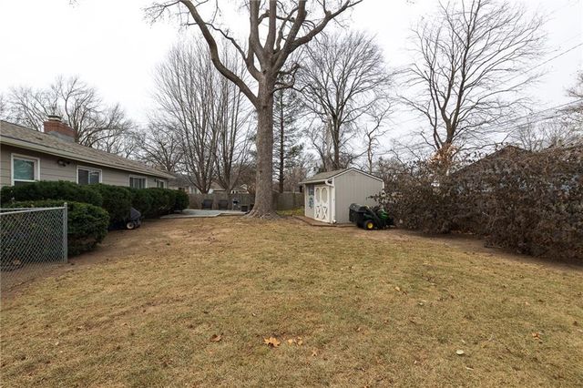 14 W 109 Street, Kansas City, MO 64114