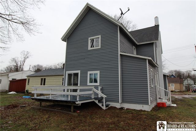 19 Lovall Avenue, Jamestown, NY 14701