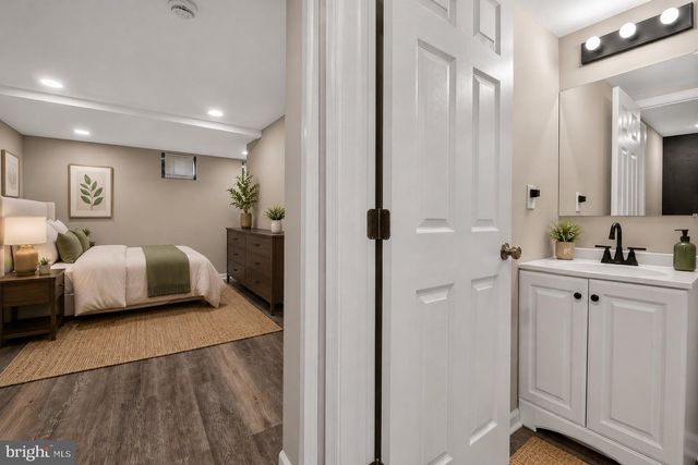 12 S SMALLWOOD ST, Baltimore, MD 21223