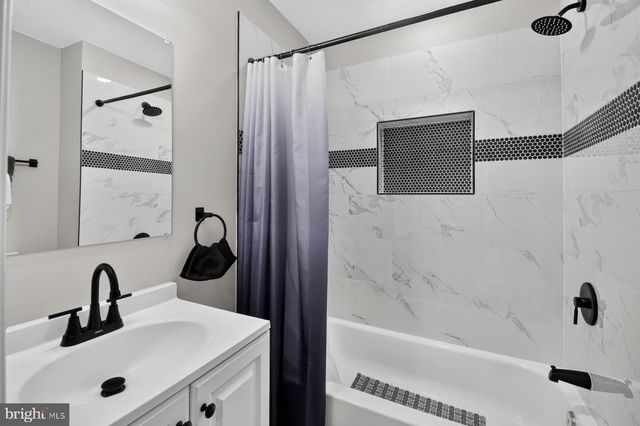 12 S SMALLWOOD ST, Baltimore, MD 21223