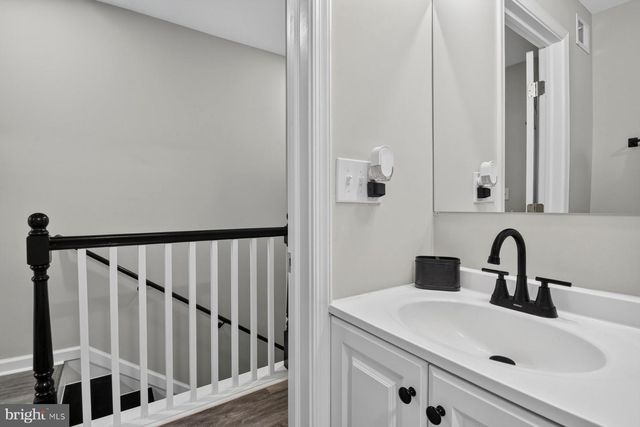 12 S SMALLWOOD ST, Baltimore, MD 21223