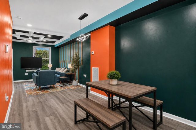 12 S SMALLWOOD ST, Baltimore, MD 21223