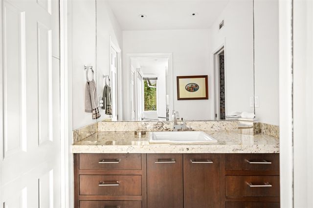 2115 Troon Street, Houston, TX 77019