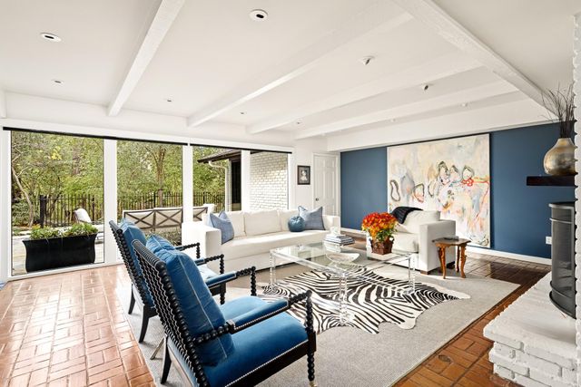 2115 Troon Street, Houston, TX 77019