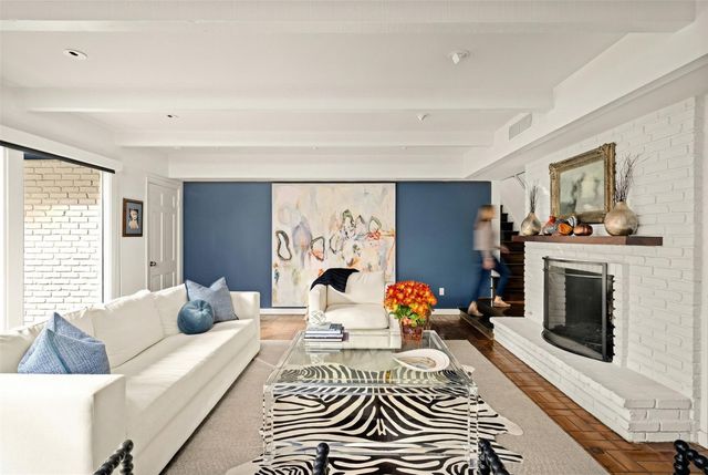 2115 Troon Street, Houston, TX 77019