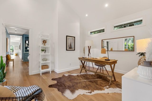 165 165 Cross Rd, Oakland, CA 94618