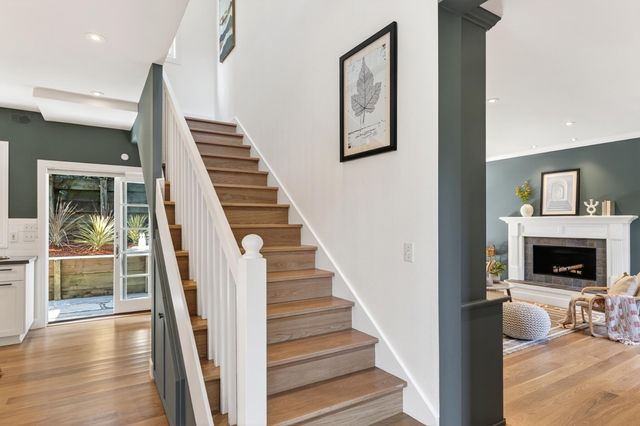 165 165 Cross Rd, Oakland, CA 94618