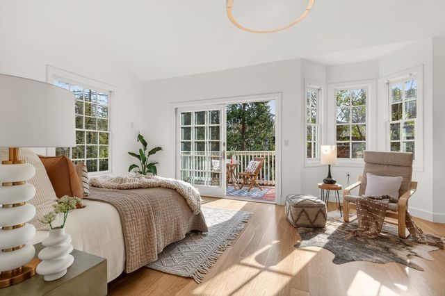 165 165 Cross Rd, Oakland, CA 94618