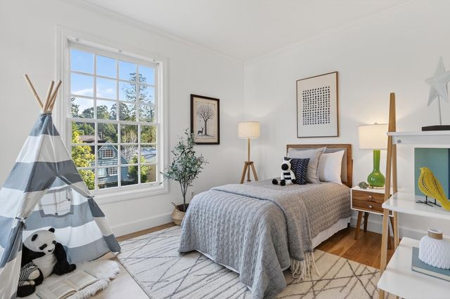 165 165 Cross Rd, Oakland, CA 94618