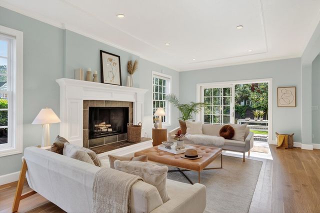 165 165 Cross Rd, Oakland, CA 94618