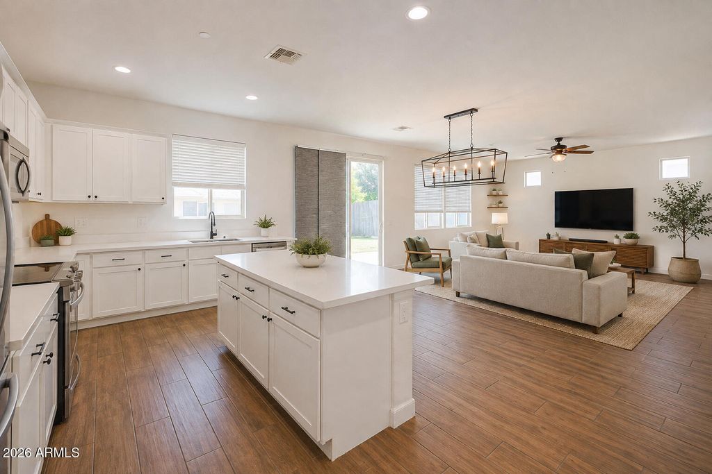18263 W WILLIAMS Road, Surprise, AZ 85387 — exterior