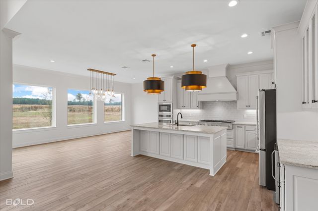 5115 Oaklawn Park Drive, Blanchard, LA 71107