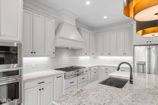 5115 Oaklawn Park Drive, Blanchard, LA 71107