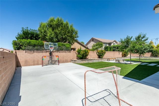 8509 Soaring High Street, Las Vegas, NV 89131