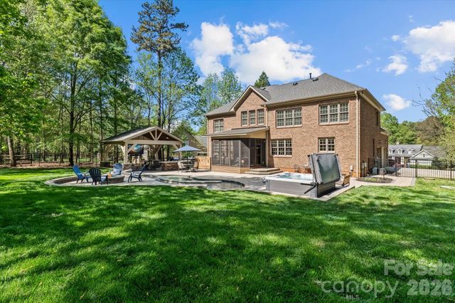 162 E Cold Hollow Farms Drive, Mooresville, NC 28117