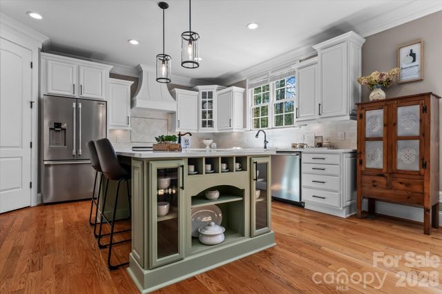 162 E Cold Hollow Farms Drive, Mooresville, NC 28117