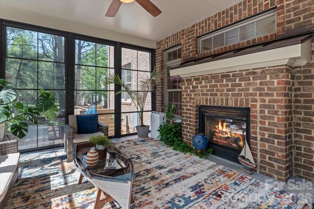 162 E Cold Hollow Farms Drive, Mooresville, NC 28117