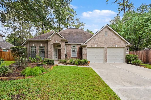 26 N Brooksedge Circle, The Woodlands, TX 77382