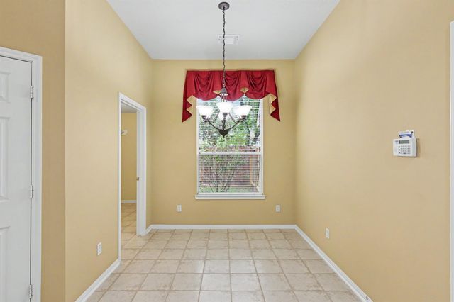 26 N Brooksedge Circle, The Woodlands, TX 77382
