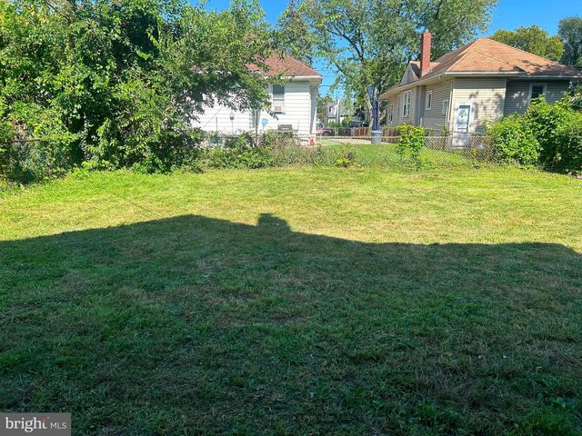 324 ELM AVE, Oaklyn, NJ 08107