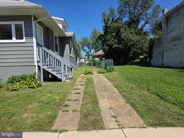 324 ELM AVE, Oaklyn, NJ 08107