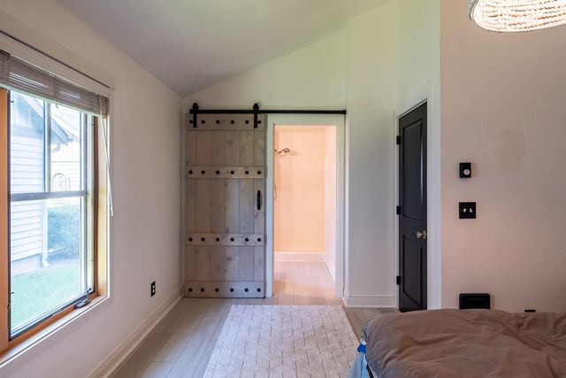 335 S Cottonwood Street, Sisters, OR 97759