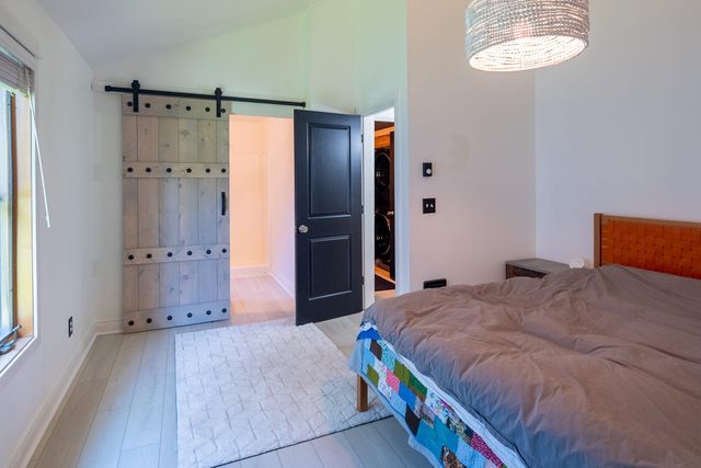 335 S Cottonwood Street, Sisters, OR 97759